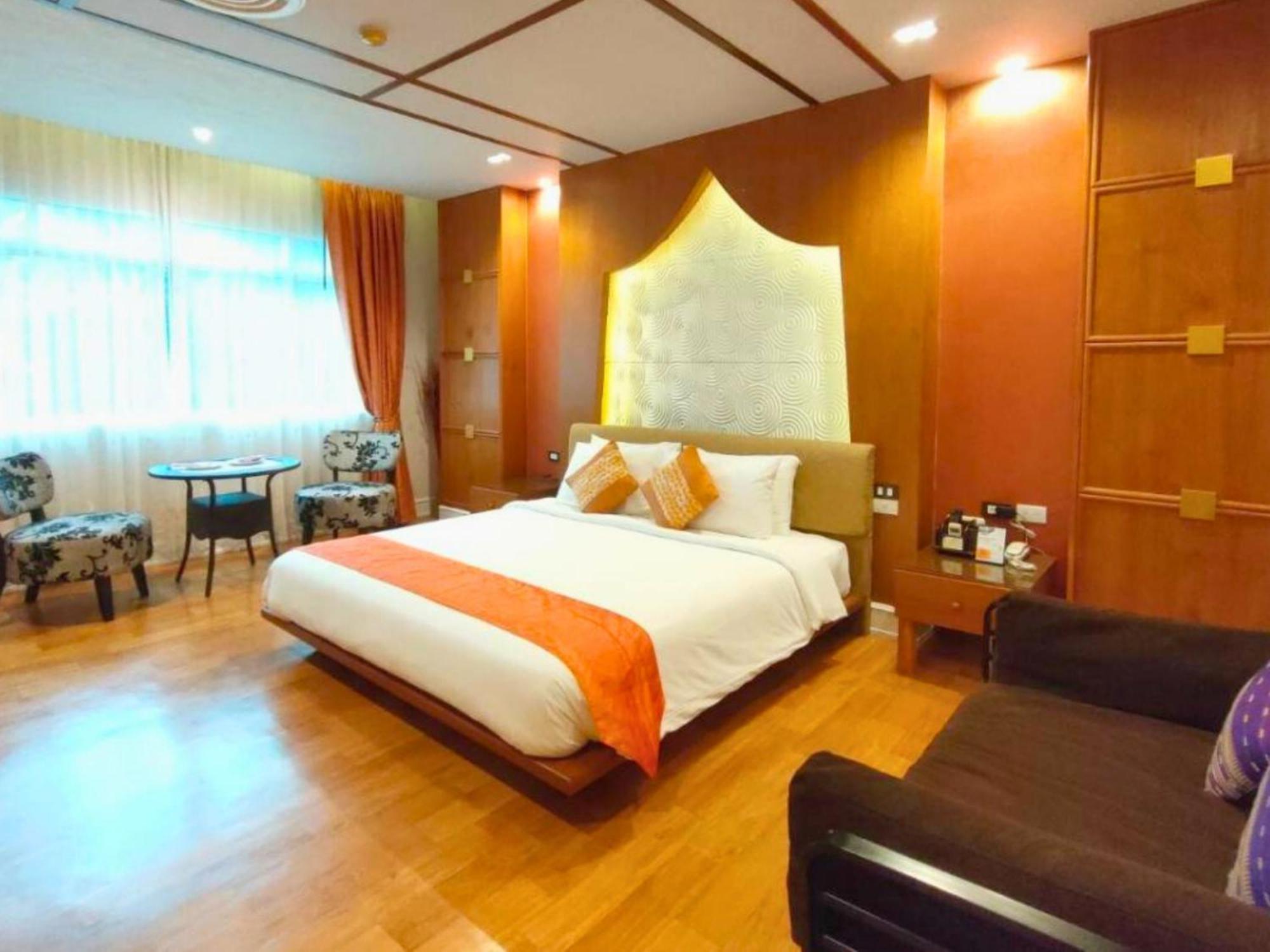 Vartika Resovilla Kuiburi Beach Resort&Villas Kui Buri Exterior foto